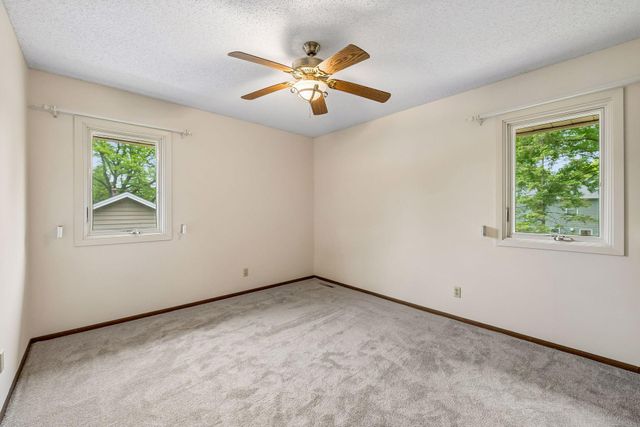 6001 W 98th Street, Bloomington, MN 55438