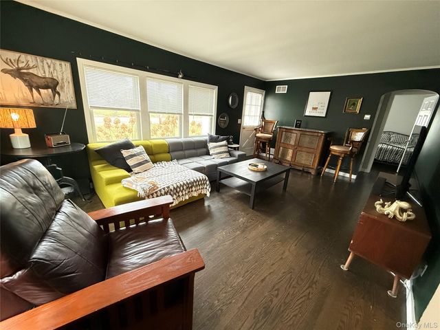 35750 Main Road, Cutchogue, NY 11935