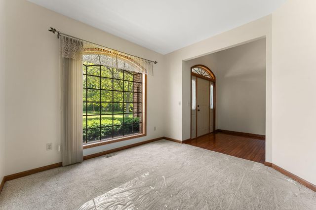 84 N 500 W, Valparaiso, IN 46385