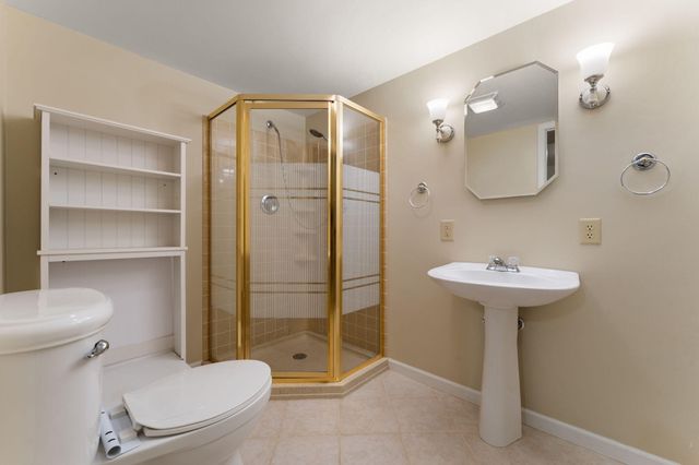 84 N 500 W, Valparaiso, IN 46385