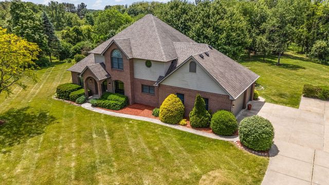 84 N 500 W, Valparaiso, IN 46385