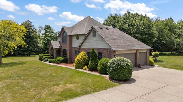 84 N 500 W, Valparaiso, IN 46385