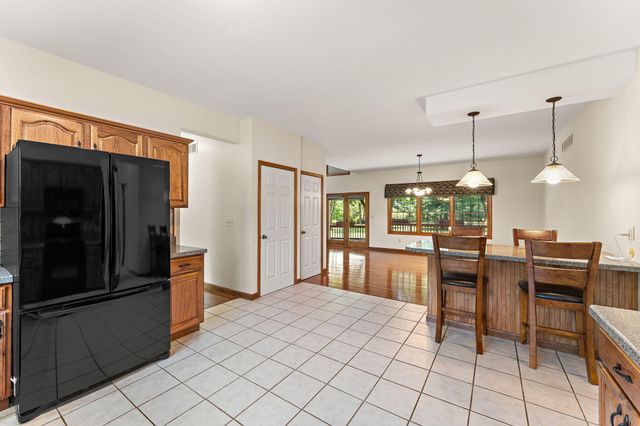84 N 500 W, Valparaiso, IN 46385