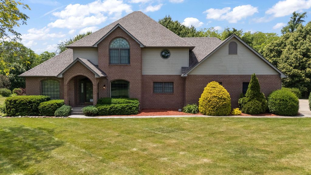 84 N 500 W, Valparaiso, IN 46385