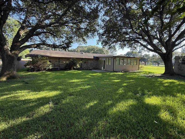 722 Granger Street, Jennings, LA 70546