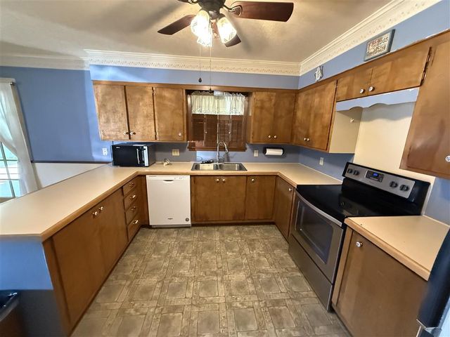 722 Granger Street, Jennings, LA 70546