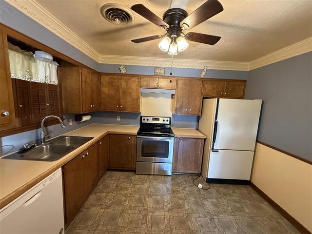 722 Granger Street, Jennings, LA 70546