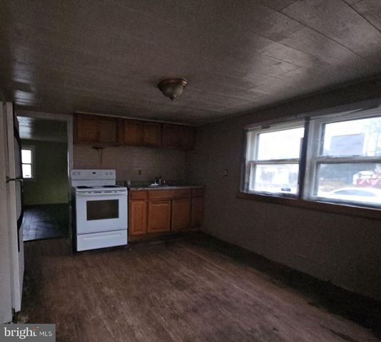 404 ROSEWOOD AVE, Vineland, NJ 08360