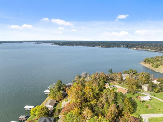 177 Cedar Lane, Livingston, TX 77351
