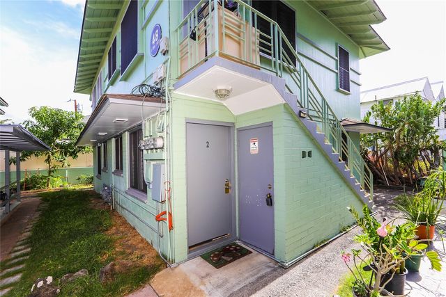 48 N School Street, Honolulu, HI 96817