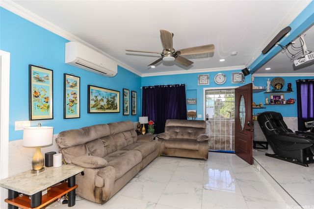 48 N School Street, Honolulu, HI 96817