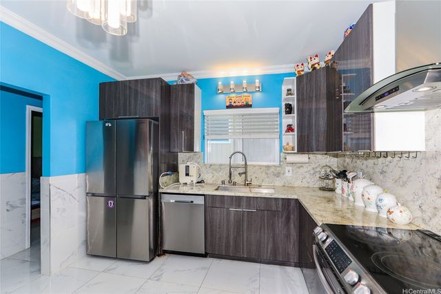 48 N School Street, Honolulu, HI 96817