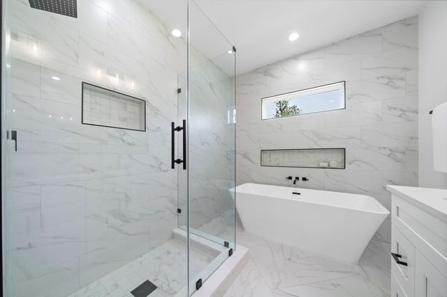 6128 Endeavor Heights Road, Houston, TX 77091