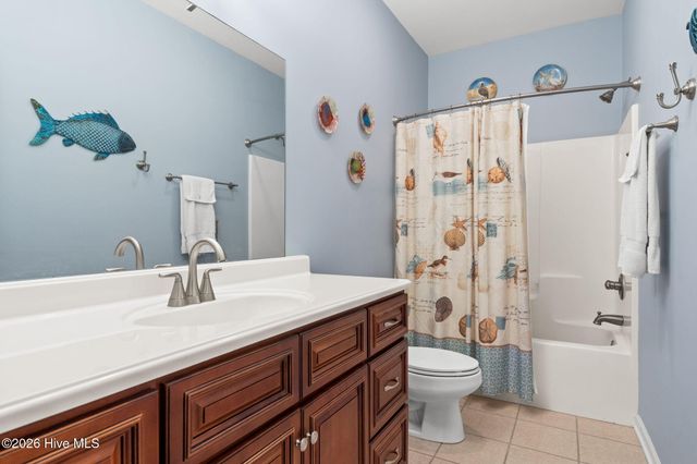 116 NW 2nd Street, Oak Island, NC 28465