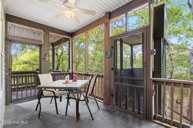 116 NW 2nd Street, Oak Island, NC 28465