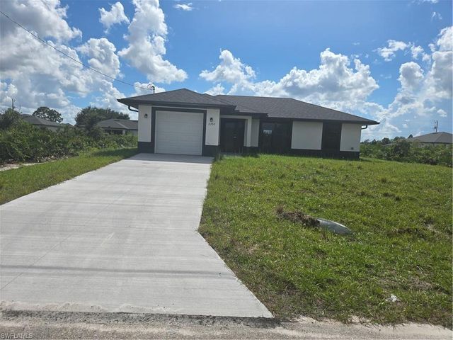 2707 30th ST SW, Lehigh Acres, FL 33976