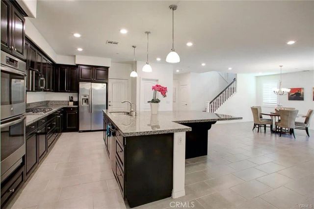 5621 Avocet Drive, Jurupa Valley, CA 91752
