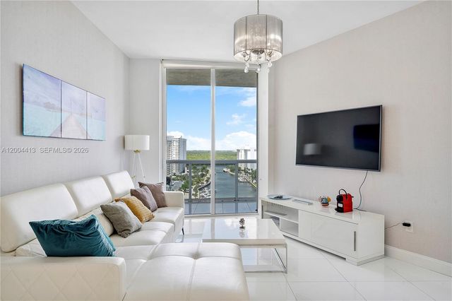 15811 Collins Avenue 1205, Sunny Isles Beach, FL 33160