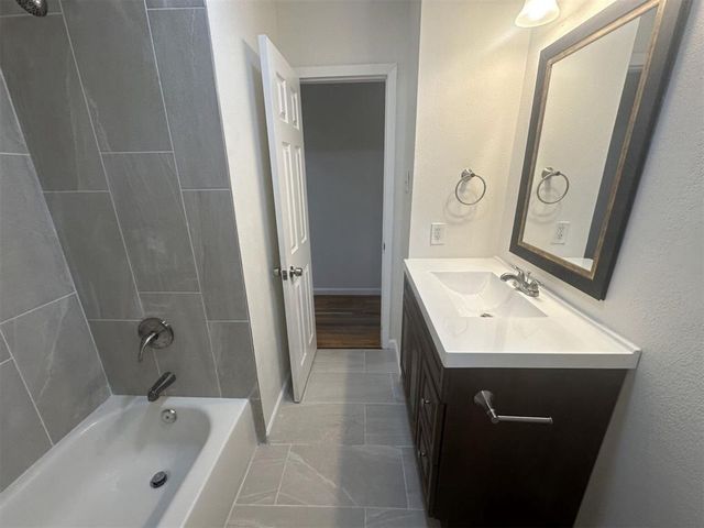 704 Clebud Drive, Euless, TX 76040