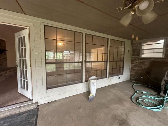 704 Clebud Drive, Euless, TX 76040