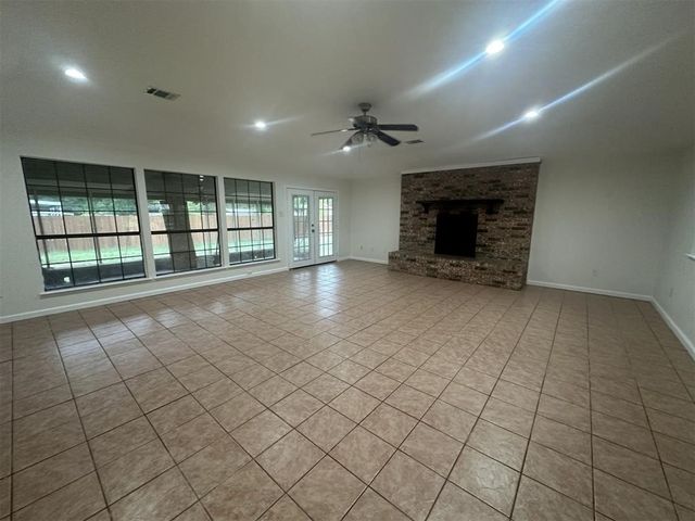 704 Clebud Drive, Euless, TX 76040