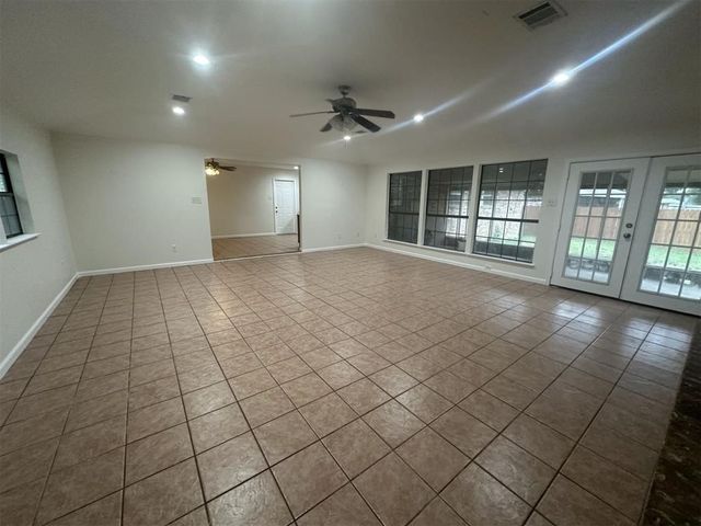 704 Clebud Drive, Euless, TX 76040
