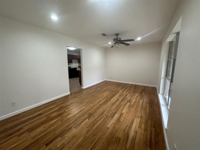 704 Clebud Drive, Euless, TX 76040