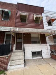 2524 S DARIEN ST, Philadelphia, PA 19148