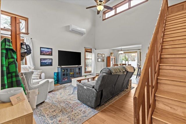 32 Elmer Place, Milton, VT 05468