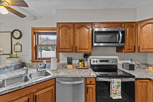 32 Elmer Place, Milton, VT 05468