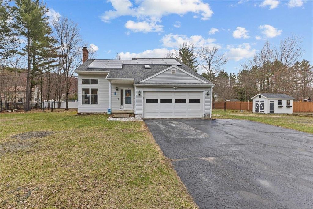 32 Elmer Place, Milton, VT 05468