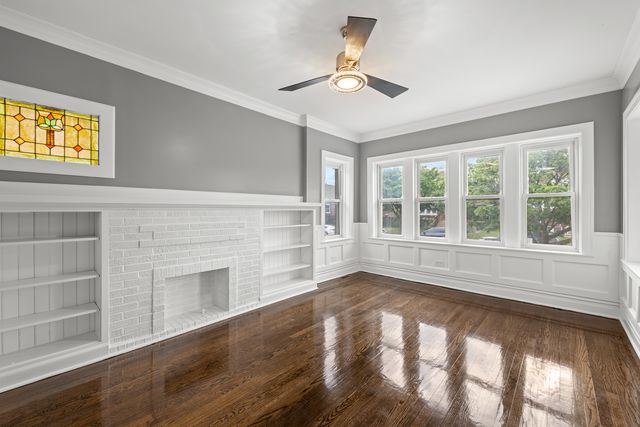 2107 East Avenue, Berwyn, IL 60402