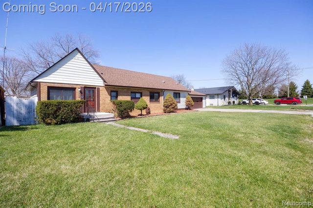 13750 Flanders Street, Southgate, MI 48195