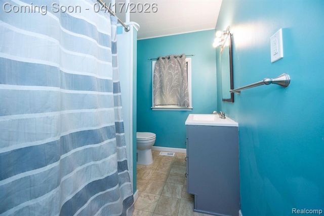 13750 Flanders Street, Southgate, MI 48195