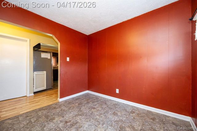 13750 Flanders Street, Southgate, MI 48195