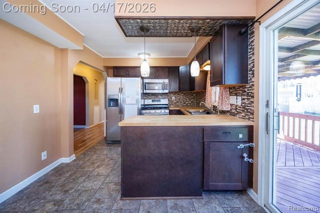 13750 Flanders Street, Southgate, MI 48195