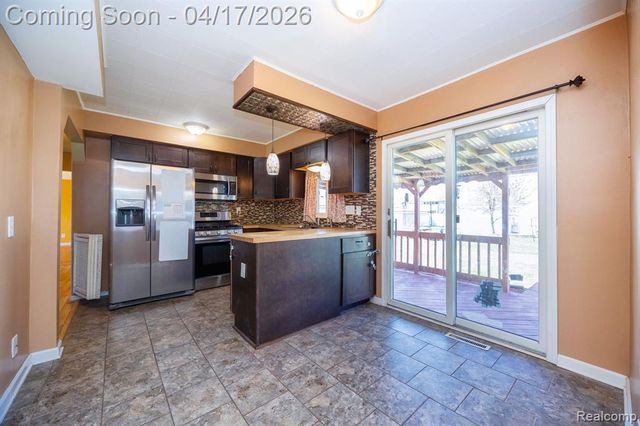 13750 Flanders Street, Southgate, MI 48195