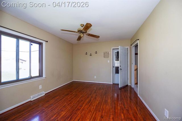 13750 Flanders Street, Southgate, MI 48195