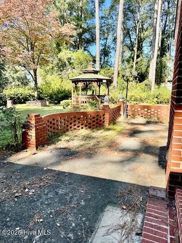 615 N Elm Street, Chadbourn, NC 28431