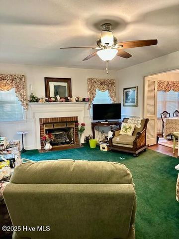 615 N Elm Street, Chadbourn, NC 28431