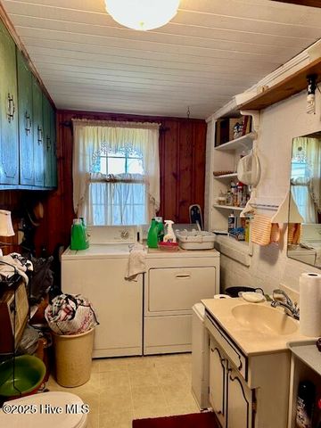 615 N Elm Street, Chadbourn, NC 28431