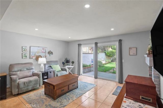 1561 Vallecito, Pomona, CA 91768