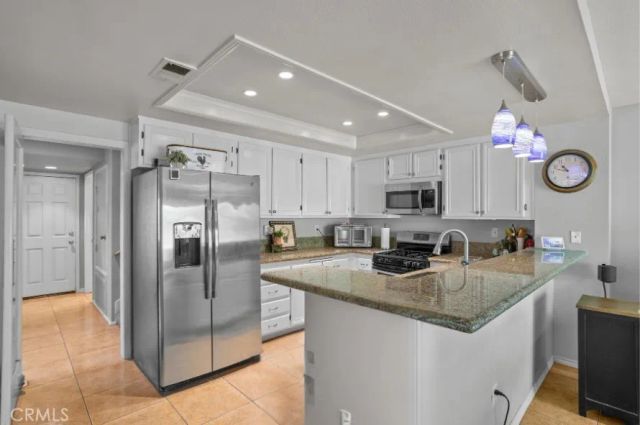 1561 Vallecito, Pomona, CA 91768