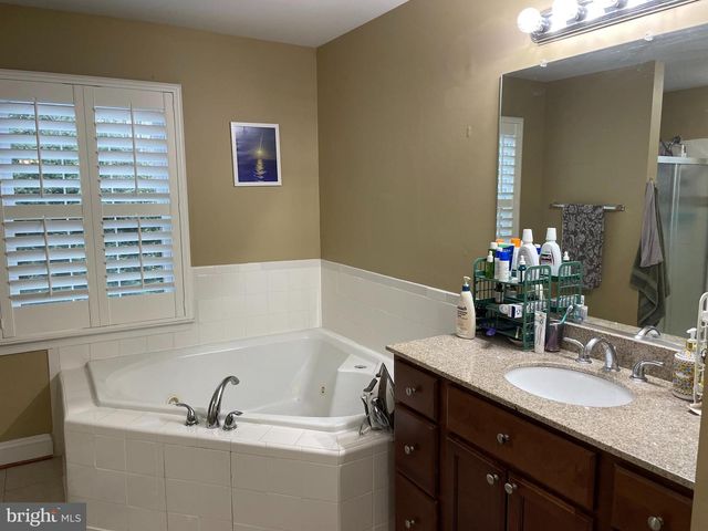 20671 STILLPOND CT, Ashburn, VA 20147