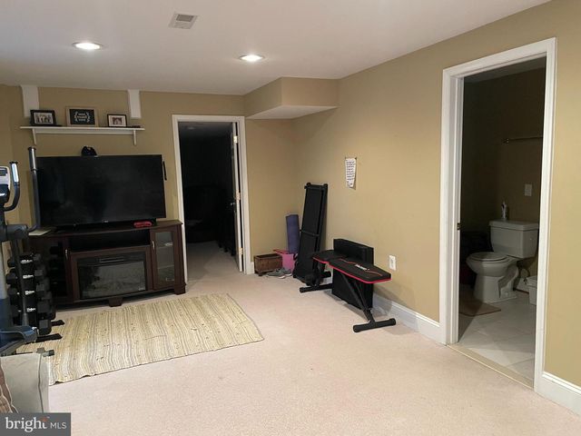 20671 STILLPOND CT, Ashburn, VA 20147