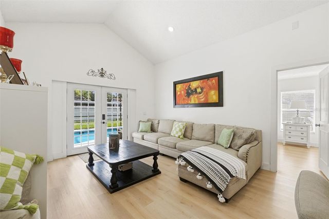 154 HIDDEN SPRINGS CIRCLE, Kissimmee, FL 34743