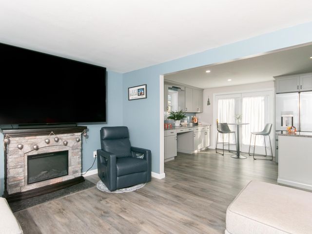 3 Wright Road, Nashua, NH 03064