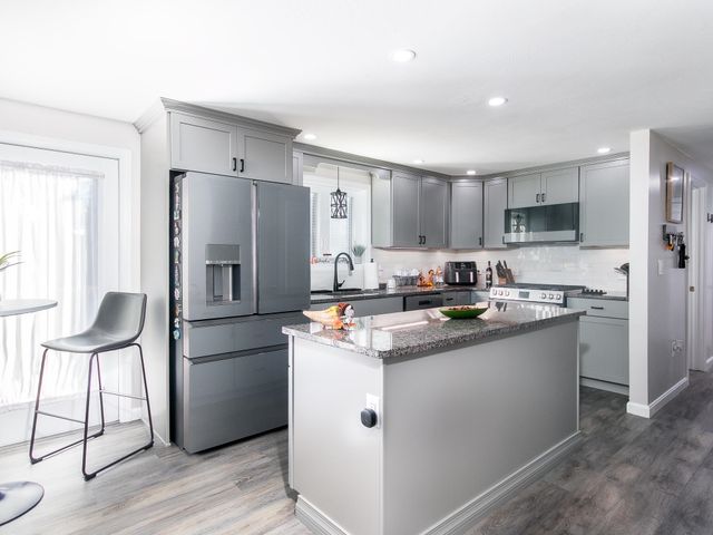 3 Wright Road, Nashua, NH 03064