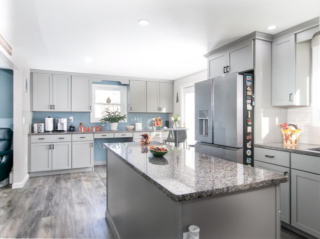 3 Wright Road, Nashua, NH 03064