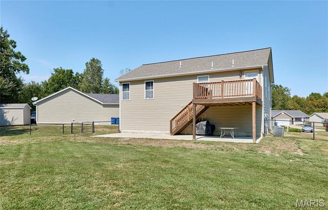 381 Gardenia Drive, Troy, MO 63379